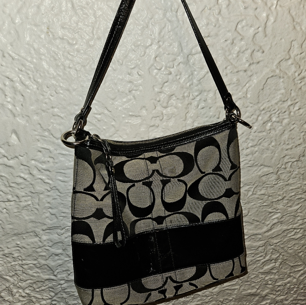Coach handbag/ Grey/ Black with Patent leather middle